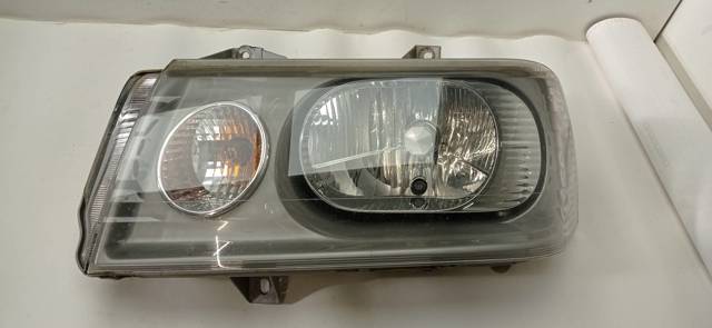 PEUGEOT 89009577 Левая фара в наличии Запорожье