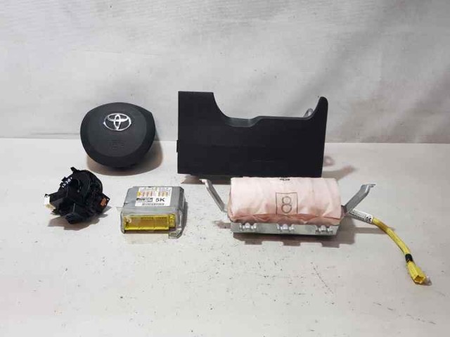 TOYOTA 891700DC70 в наличии Житомир