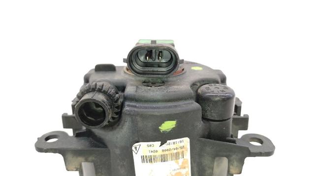 NISSAN 89210549 Фара противотуманная правая в наличии Украина