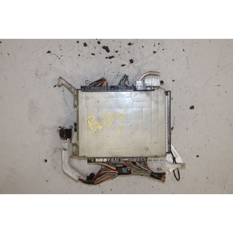 89221F4020 TOYOTA купить в Черкассы