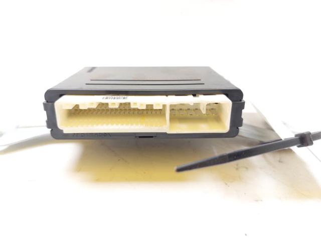 8922278031 TOYOTA купить в Хмельницкий