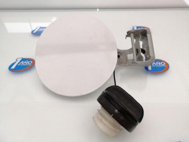 SUZUKI 8926077K01 Крышка бензобака в наличии Черновцы
