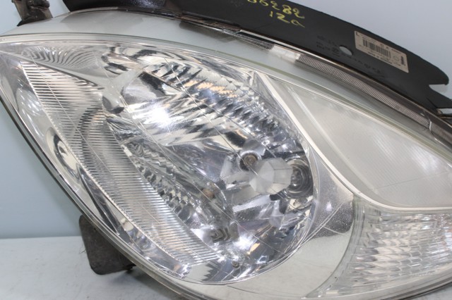 PEUGEOT 89310175 Левая фара в наличии Харьков