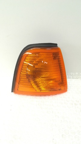 VAG 893953050 Поворотник правый в наличии Ровно