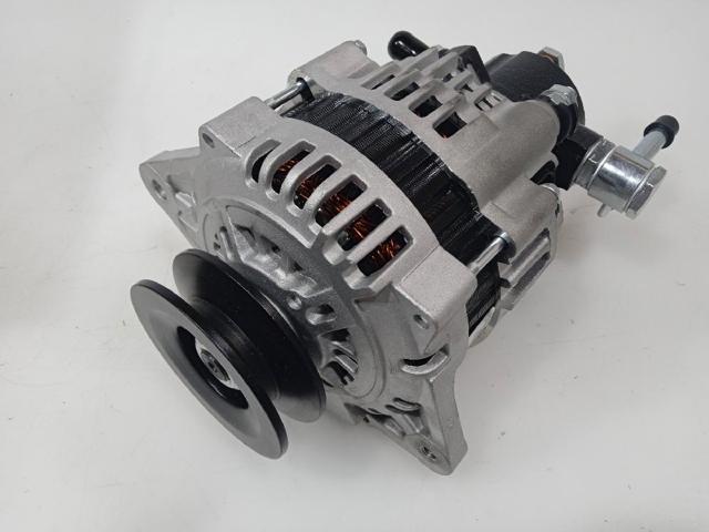 ISUZU 8972458502 Генератор в наличии Житомир