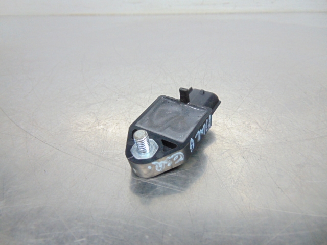 8983105010 TOYOTA Датчик удара купить в Ирпень
