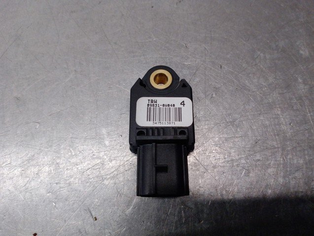 898310W040 Датчик удара купить Запорожье