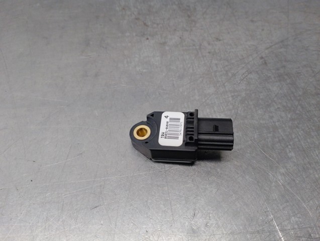 898310W040 TOYOTA Датчик удара купить в Тернополь