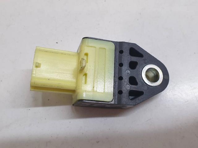 8983112010 TOYOTA Датчик удара купить в Украина