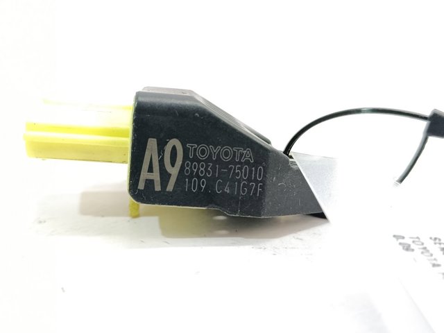 8983175010 TOYOTA Датчик удара купить в Украина