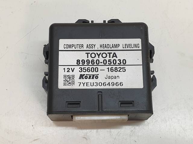 Módulo de direção (Centralina eletrônica) das luzes 8996005030 Toyota