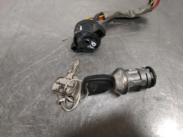 Grupo de contato de fecho de ignição Ford Escort 3 GAA, AWA, ABFT, AVA