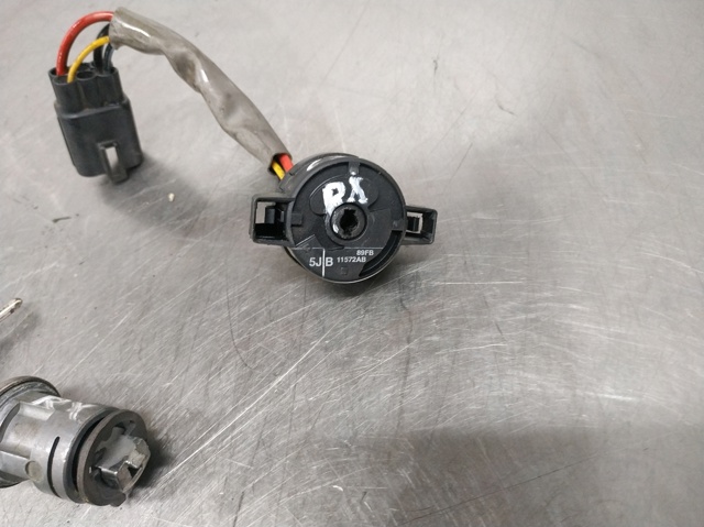 Grupo de contato de fecho de ignição Ford Escort 3 GAA, AWA, ABFT, AVA