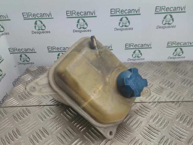 8A0121403 VAG Бачок системы охлаждения купить в Кривой Рог