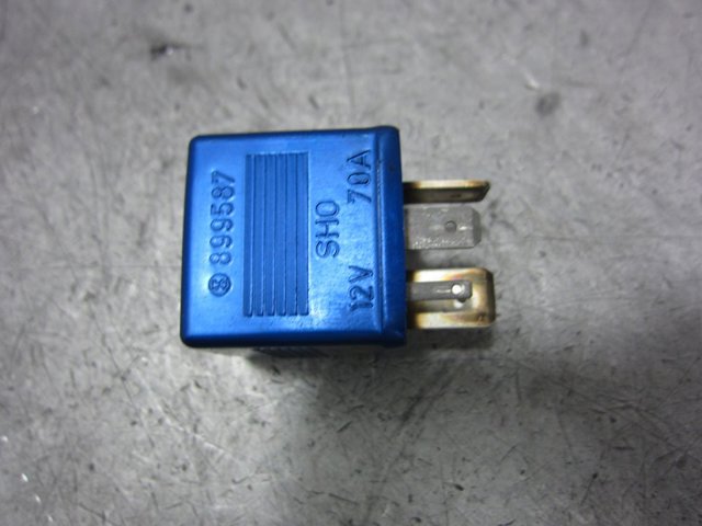 Relê das velas de incandescência Audi A6 4B2, 4B4