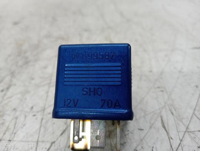 VAG 8A0951253 Реле свечей накала в наличии Черкассы