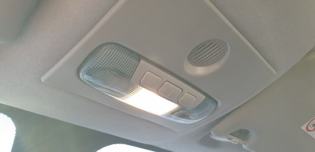 Luz interior para ford focus c-max 2.0 tdci g6dg 8A6A13K767AB