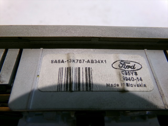 8A6A13K767AB34X1 Плафон освещения салона (кабины) купить Львов