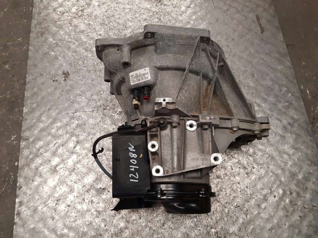 8A6R7002JL КПП купить Винница