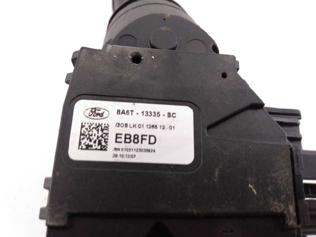 Controle de sinal de giro para Ford Fiesta 1.25 16V (82 hp) SNJB 8A6T13335BC