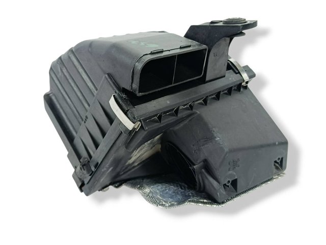 VAG 8D0129607M Корпус воздушного фильтра в наличии Черновцы