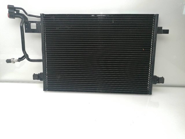Condensador / radiador  aire acondicionado para audi a4 2.5 tdi afb 8D0260401G