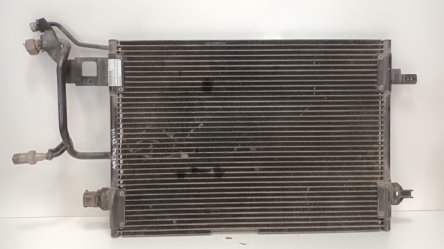 Radiador de ar condicionado para volkswagen passat (3b2) (1996-...) 1.9 tdi afn 8D0260403C