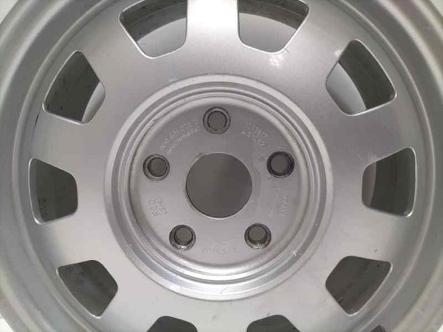 VAG 8D0601025D Диски колесные в наличии Ровно