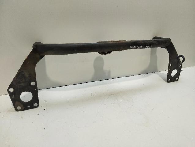 8D0805851F Суппорт радиатора нижний купить Одесса