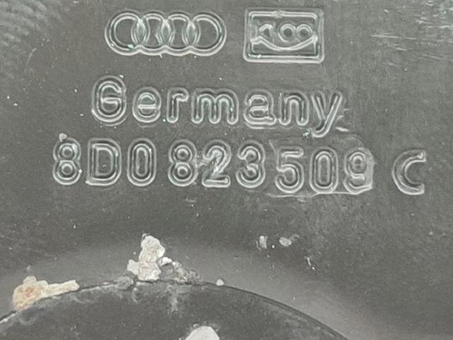 VAG 8D0823509C Стояк-крюк замка капота в наличии Чернигов