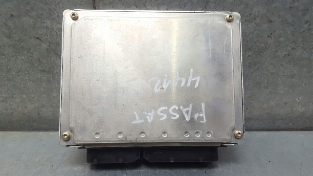 VAG 8D0906018G Модуль управления (ЭБУ) двигателем в наличии Черновцы