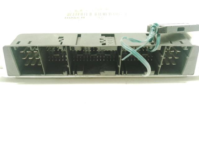 VAG 8D0907401B Блок управления двигателем в наличии Ирпень
