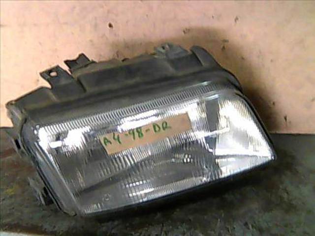 VAG 8D0941030A Фара правая в наличии Житомир