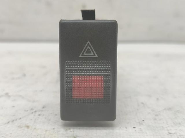 Botão de ativação do sinal de emergência 8D0941509 VAG