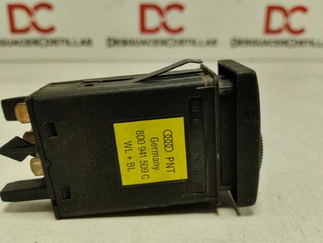 VAG 8D0941509C Кнопка включения аварийного сигнала в наличии Хмельницкий