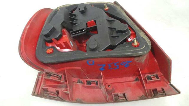 VAG 8D0945112A Задний фонарь в наличии Ирпень