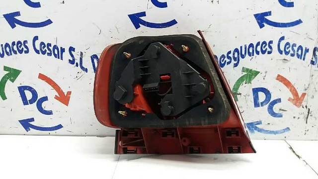VAG 8D0945112D Фонарь задний правый в наличии Запорожье
