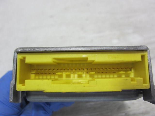 VAG 8D0959655L в наличии Ровно