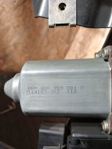 8D0959801D VAG Мотор стеклоподъемника двери передней левой купить в Ровно
