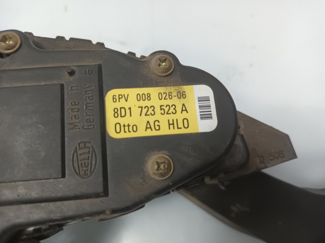 8D1723523A VAG Педаль газа купить в Киев