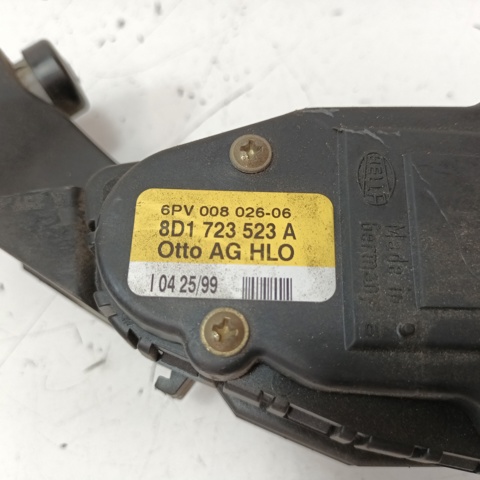 VAG 8D1723523A Педаль газа (акселератора) в наличии Каменское
