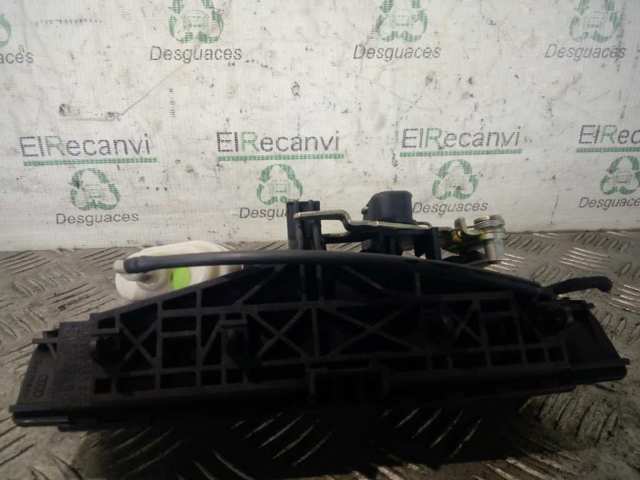 8D9827565 VAG Замок багажника купить в Винница
