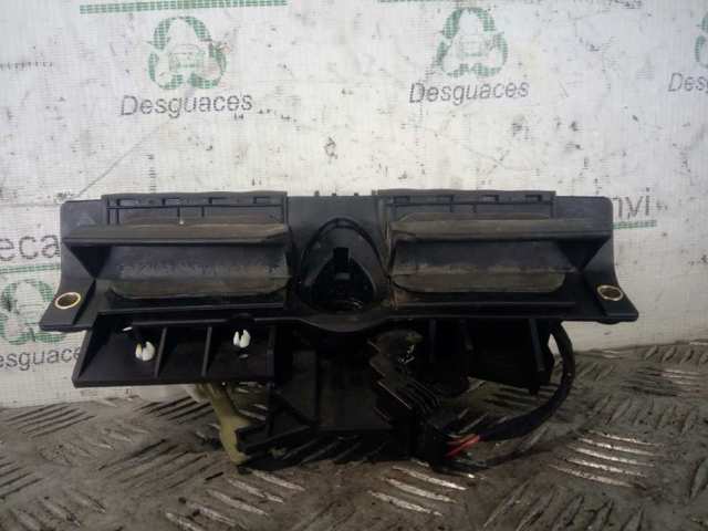 8D9827565 VAG Замок крышки багажника (двери 3/5-й задней) купить в Ирпень