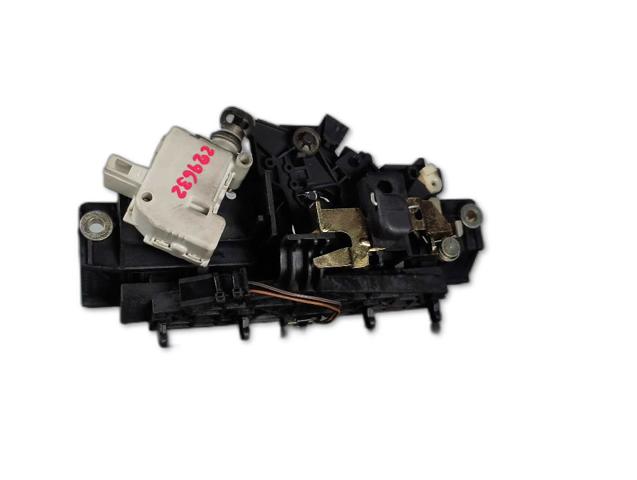 Fecho de tampa de porta-malas (de 3ª/5ª porta traseira) Audi A3 8L1