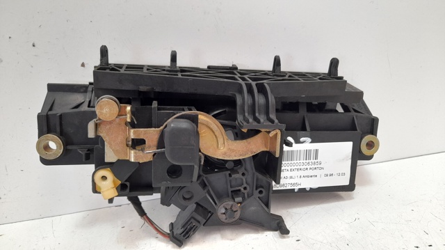 Fecho de tampa de porta-malas (de 3ª/5ª porta traseira) Audi A3 8L1