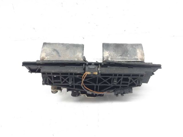 8D9827565H VAG/Audi