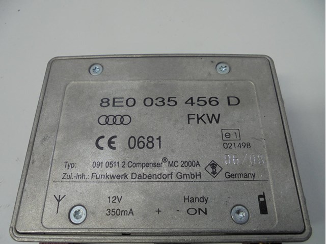 Amplificador de antena para Audi A6 (4F2,4F2) (2004-2011) 3.0 TDI Quattro BMK 8E0035456D