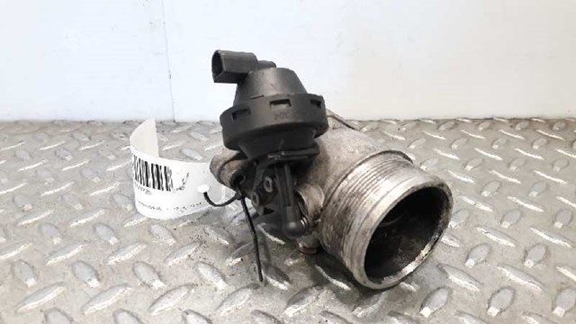 VAG 8E0145950C Дроссельная заслонка в сборе в наличии Чернигов