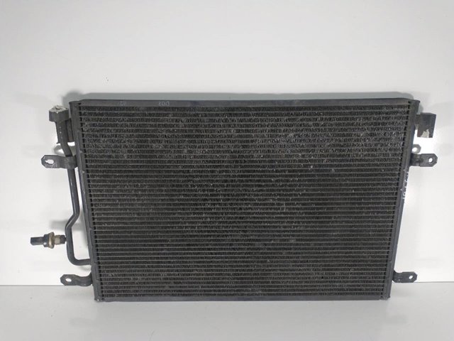 Condensador de ar condicionado / radiador para Audi A4 (8E2,8E2) (2000-2005) 2.5 TDI Quattro AKE 8E0260401B