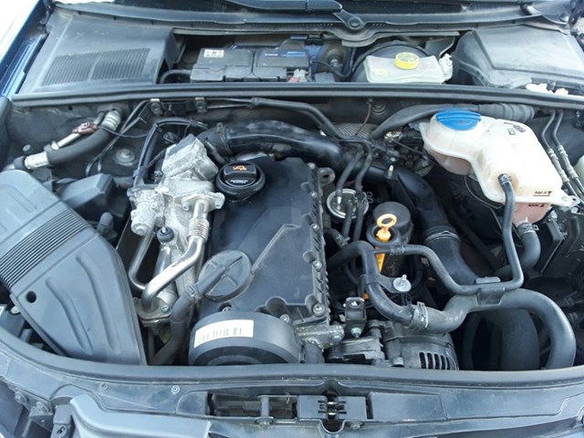 Condensador de ar condicionado / radiador para Audi A4 Avant 1.9 TDI BRB 8E0260403T